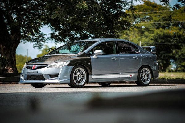 Quelles sont les meilleures techniques pour entretenir une moto après une sortie en plage ?